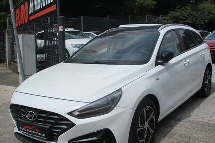 Hyundai i30 78.000 km 12.999 &euro; Oberhausen 46149