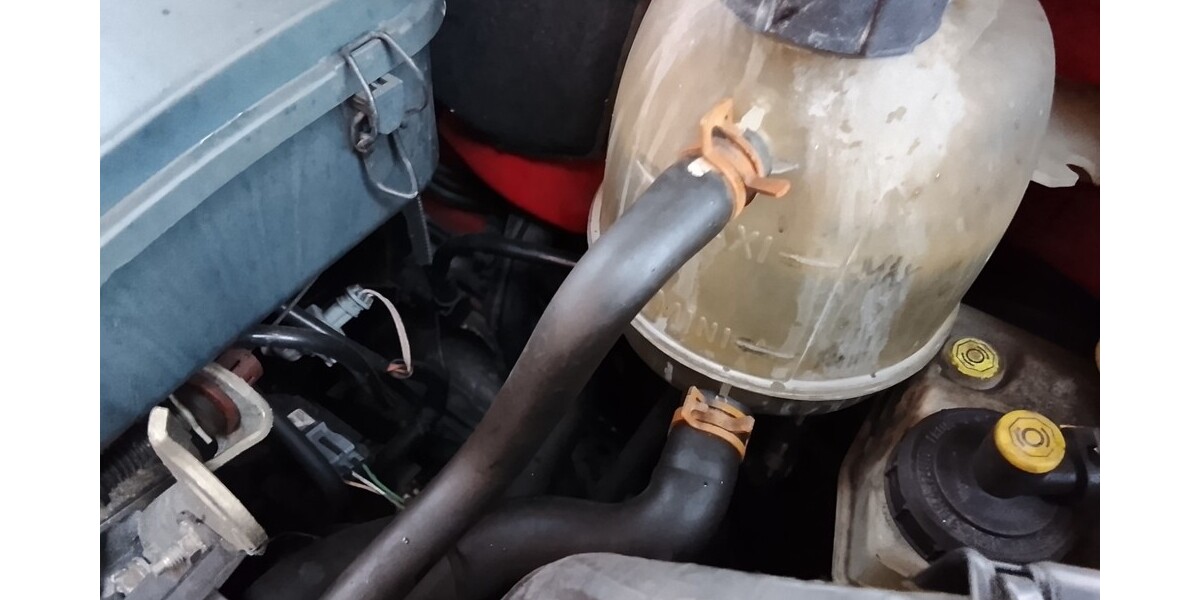 Renault clio 86.000 km 2.750 &euro; Wesel 46483