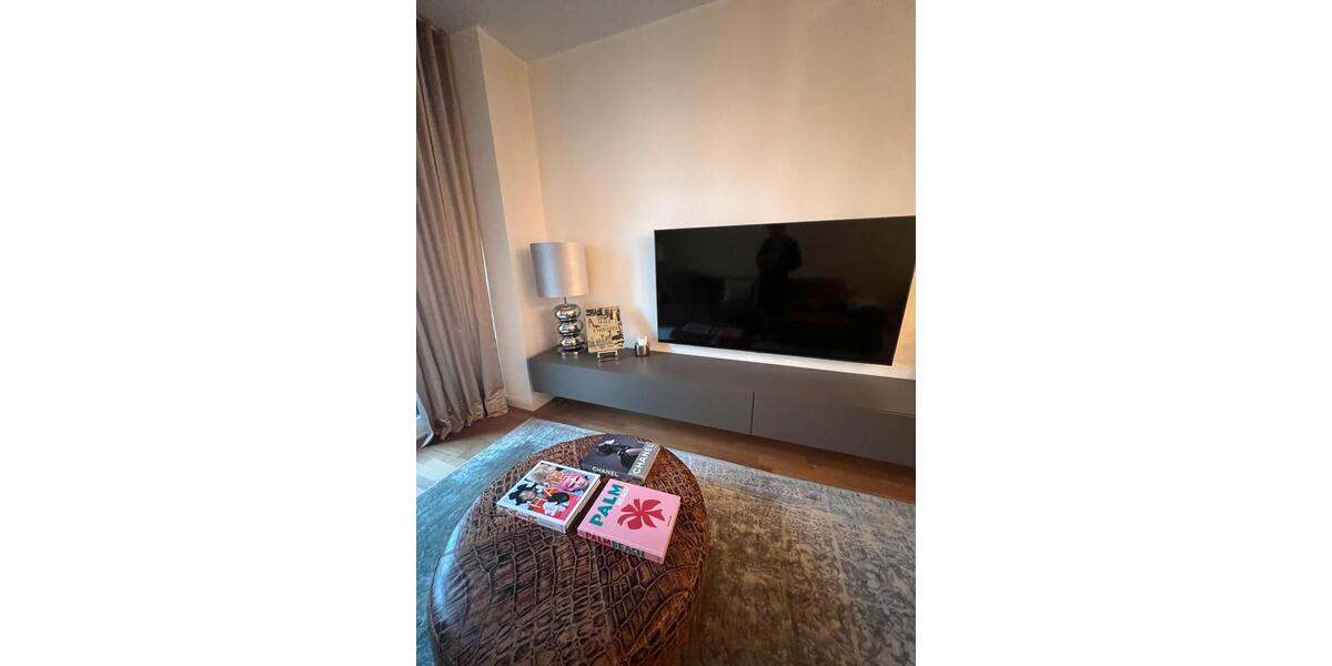 Etagenwohnung Düsseldorf Heerdt - 2 Zimmer, 65 m&sup2;, 650.000&euro; | Angebot:27096074