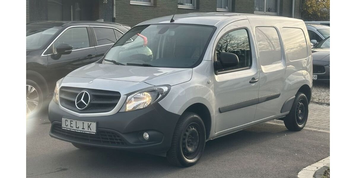 Mercedes-Benz Citan 68.000 km 10.980 &euro; Duisburg 47138