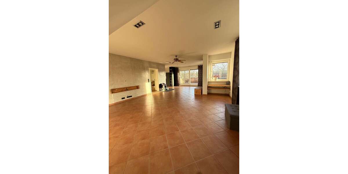 Etagenwohnung Dorsten - 3.5 Zimmer, 132 m&sup2;, 185.000&euro; | Angebot:26422770