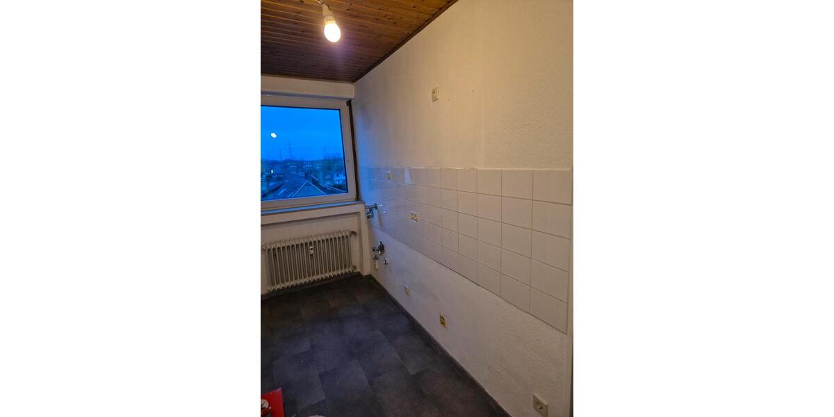 Dachgeschoßwohnung Dinslaken Hiesfeld - 2 Zimmer, 73 m&sup2;, 680&euro; | Angebot:25056427
