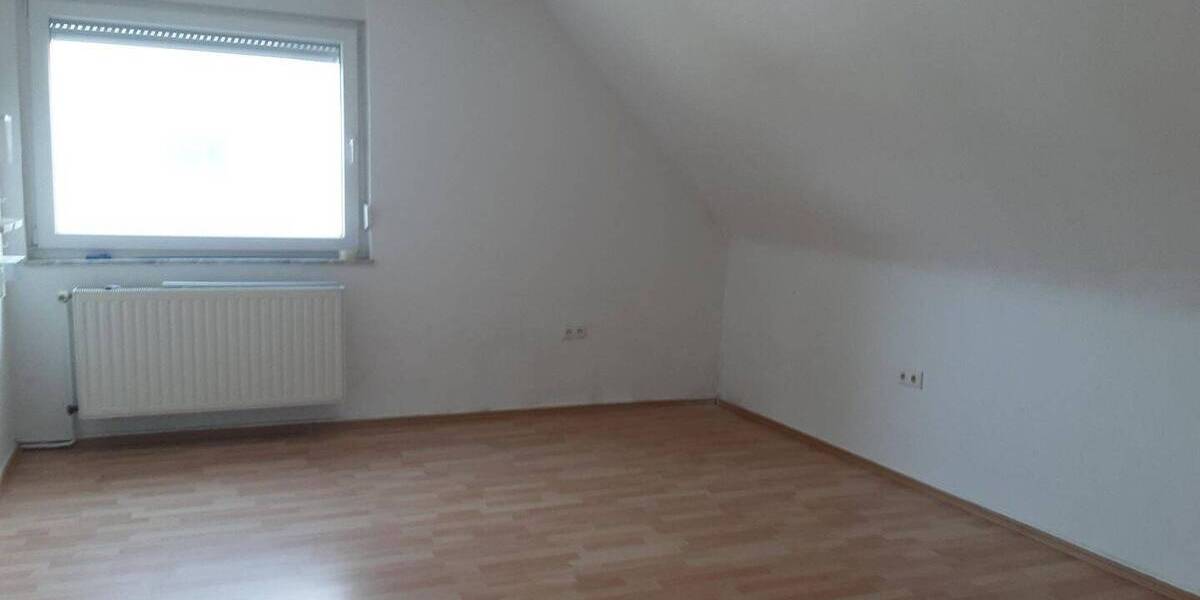 Etagenwohnung Oberhausen Alstaden-Ost - 2 Zimmer, 63 m&sup2;, 103.000&euro; | Angebot:25779483