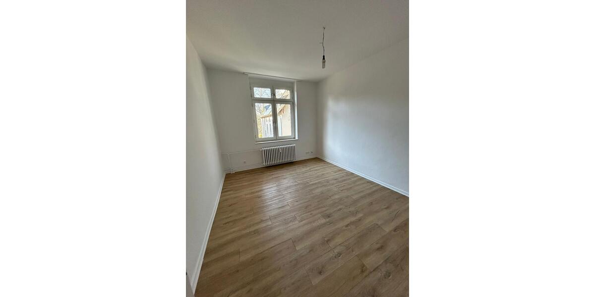 Etagenwohnung Duisburg Mittelmeiderich - 2 Zimmer, 52 m&sup2;, 389&euro; | Angebot:25421728