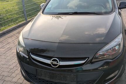 Opel Astra 216.000 km 2.400 &euro; Duisburg 47259