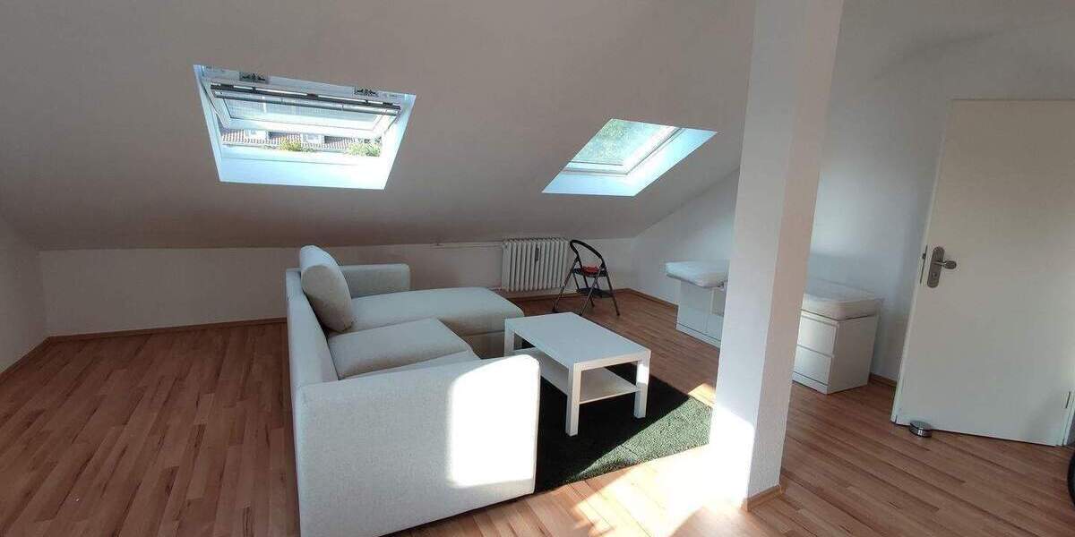 Etagenwohnung Duisburg Kaßlerfeld - 2 Zimmer, 66 m&sup2;, 590&euro; | Angebot:25278806