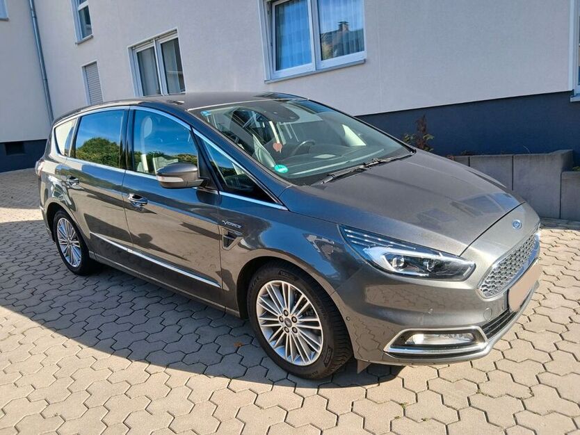 S-Max