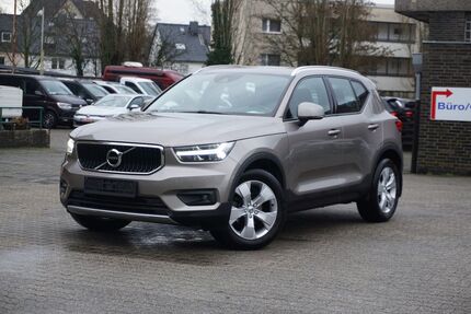 Volvo XC40 64.211 km 23.900 &euro; Düsseldorf 40597