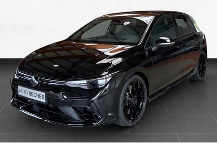 VW Golf 2.000 km 62.930 € Wesel 46485