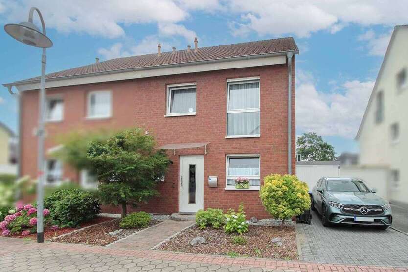 Haus zum Kaufen in Moers 499.000 € 128.25 m²