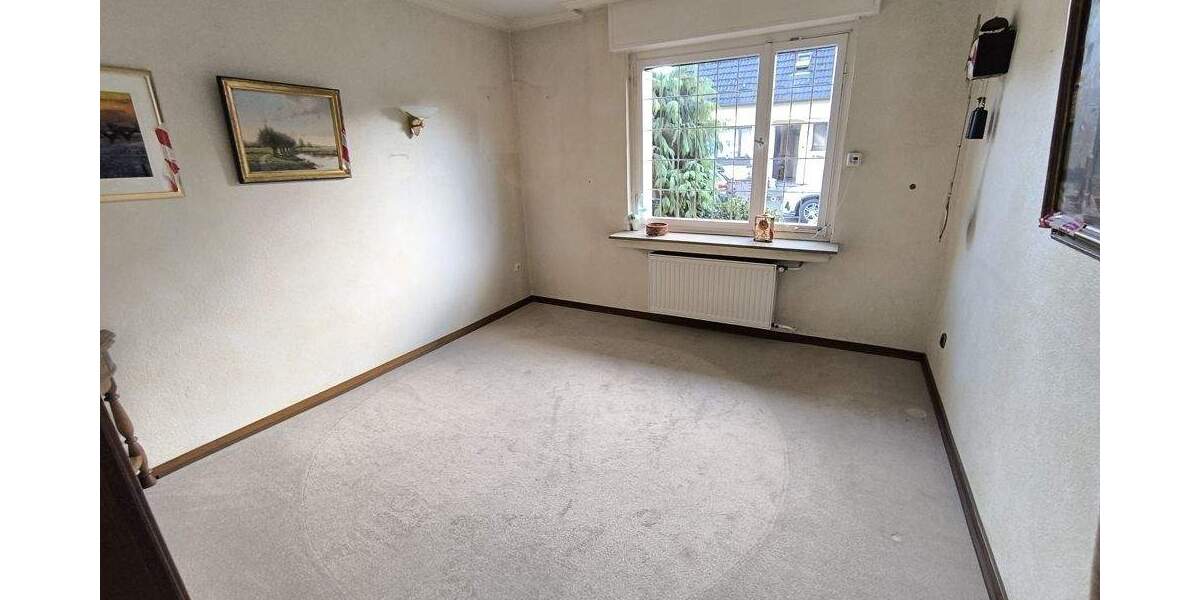 Doppelhaushälfte Duisburg Bergheim - 7 Zimmer, 149 m&sup2;, 379.000&euro; | Angebot:24782879