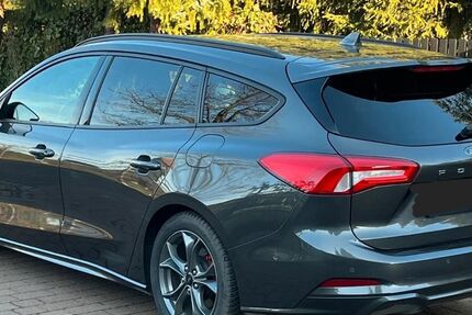 Ford Focus 81.100 km 17.300 € velbert 42551