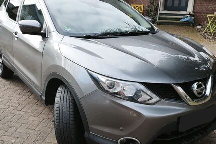 Nissan Qashqai 126.881 km 9.601 &euro; Kerken 47647