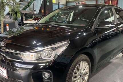 Kia Rio 99.000 km 10.890 &euro; Rheinberg 47495