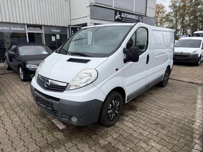 Opel Vivaro 146.000 km 9.480 € Herten 45701