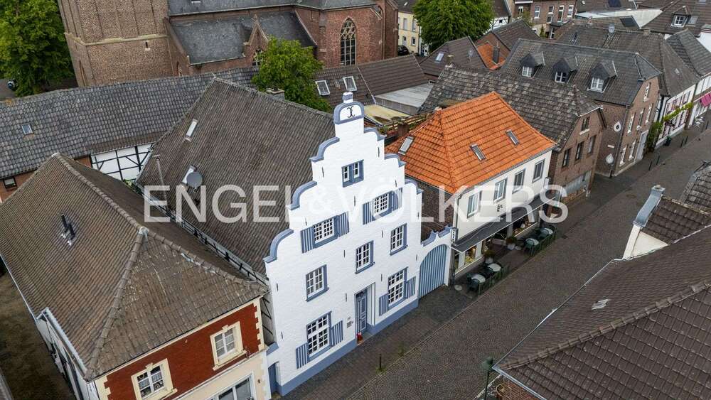 Einfamilienhaus Wachtendonk - 3 Zimmer, 159 m&sup2;, 595.000&euro; | Angebot:26834345