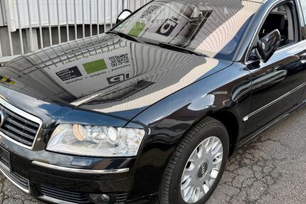 Audi A8 176.180 km 9.450 &euro; Krefeld 47799