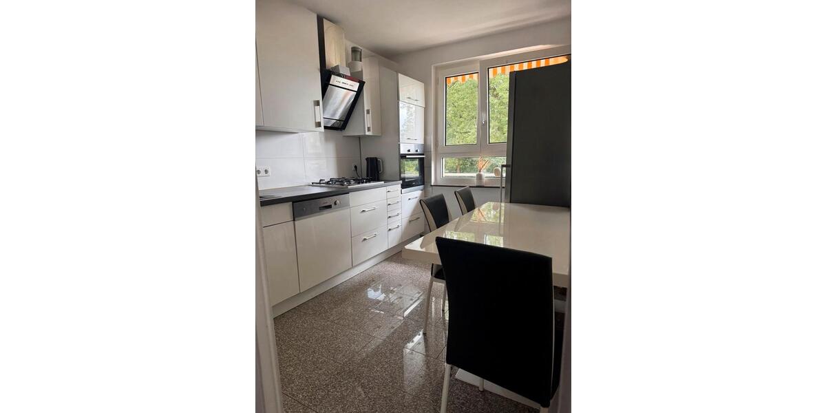 Etagenwohnung Krefeld Dießem - 3 Zimmer, 83 m&sup2;, 210.000&euro; | Angebot:26993466
