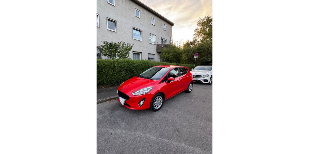Ford Fiesta 97.000 km 9.200 &euro; Duisburg 47137