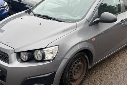 Chevrolet Aveo 129.136 km 3.498 &euro; Heiligenhaus 42579