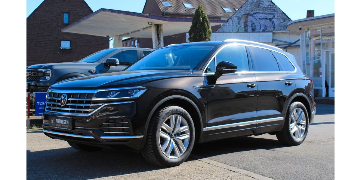 VW Touareg 117.000 km 35.900 &euro; Neuss 41468