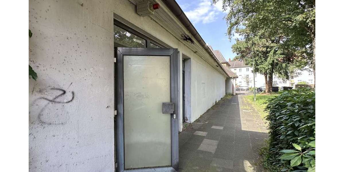 Halle in Duisburg 230.000 € 221 m² zimmer