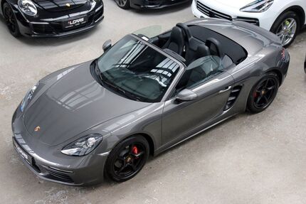 Porsche Boxster 20.491 km 50.990 € Düsseldorf 40237