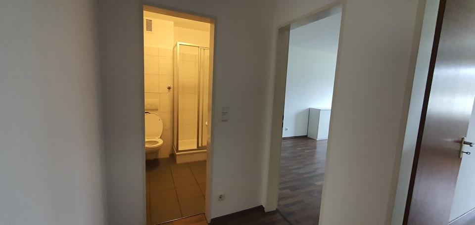 Etagenwohnung Duisburg Rheinhausen - 3 Zimmer, 700&euro; | Angebot:23629323