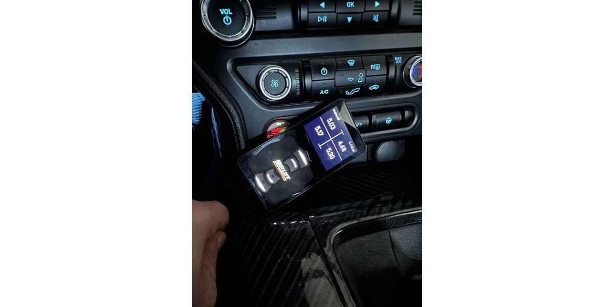 Ford Mustang 74.000 km 28.000 &euro; Gelsenkirchen 45879