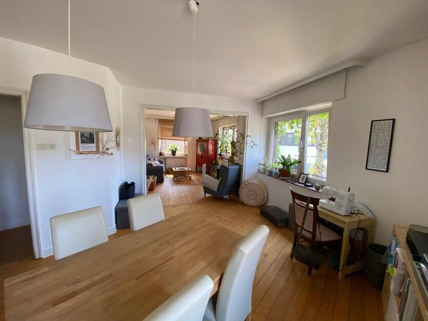 Charmante, helle 2,5-Zi-Whg. mit Balkon zentrale Lage in Kamp-Lintfort zimmer