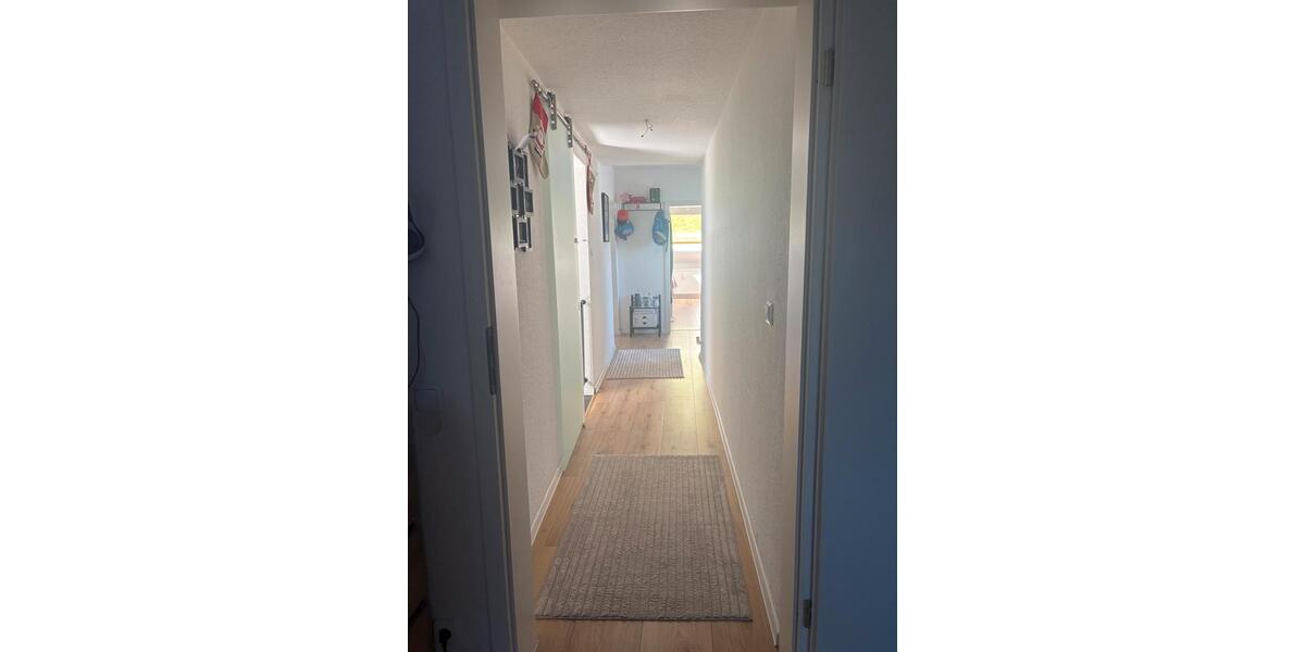 Dachgeschoßwohnung Essen Stadtbezirk V - 3.5 Zimmer, 84 m&sup2;, 1.046&euro; | Angebot:26364740