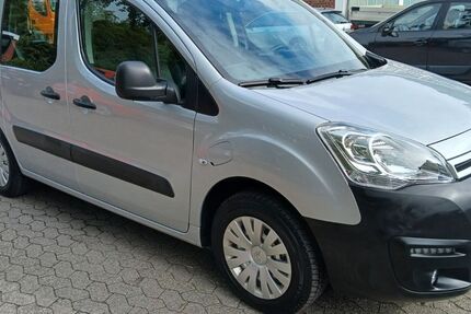 Citroen Berlingo 34.901 km 9.950 &euro; Ratingen 40882