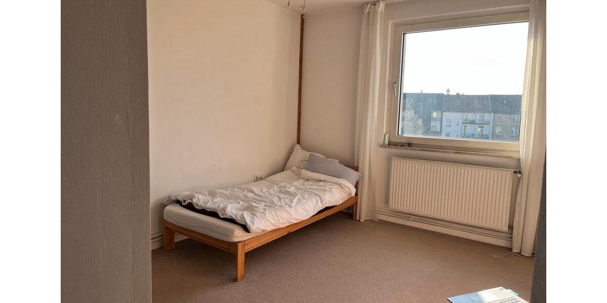 Dachgeschoßwohnung Duisburg Duisburg-Mitte - 2 Zimmer, 55 m&sup2;, 582&euro; | Angebot:25671658