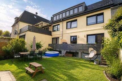 Haus Gladbeck / Gladbeck-Zweckel Zweckel - 13 Zimmer, 315 m&sup2;, 395.000&euro; | Angebot:27313490