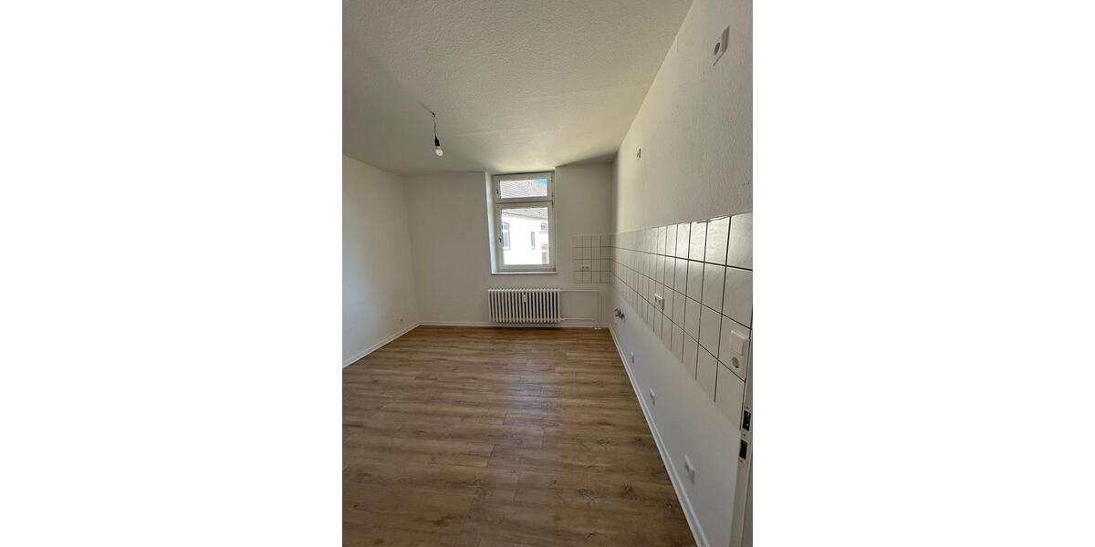 Etagenwohnung Duisburg Mittelmeiderich - 2 Zimmer, 52 m&sup2;, 389&euro; | Angebot:25421728