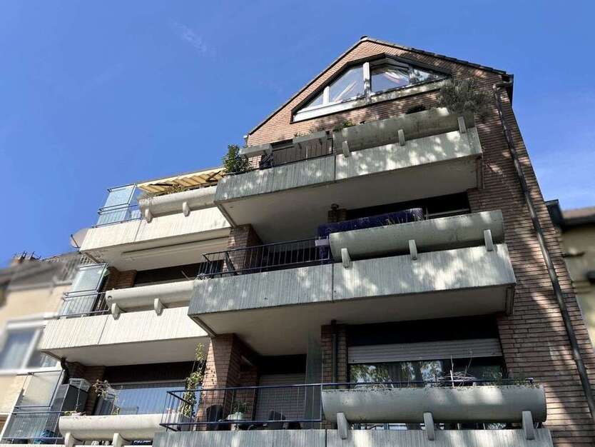 Wohnung zum Kaufen in Gelsenkirchen 299.000 € 173 m²