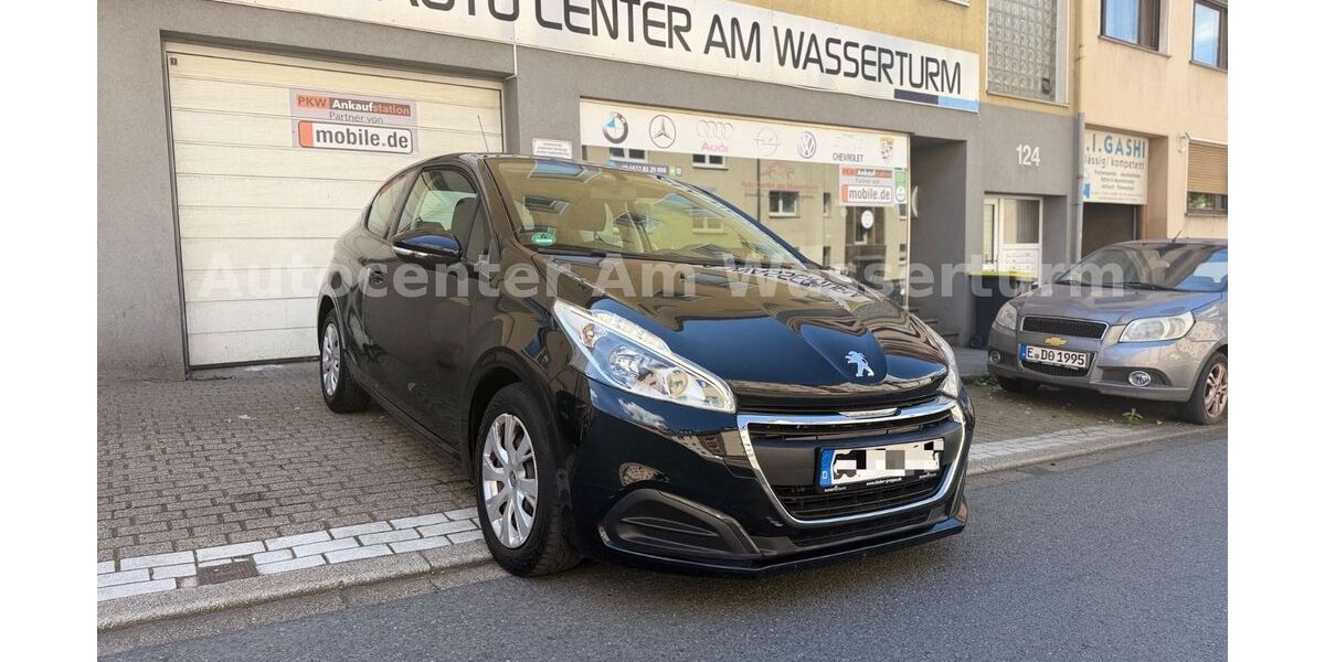 Peugeot 208 125.400 km 4.690 &euro; Essen 45139