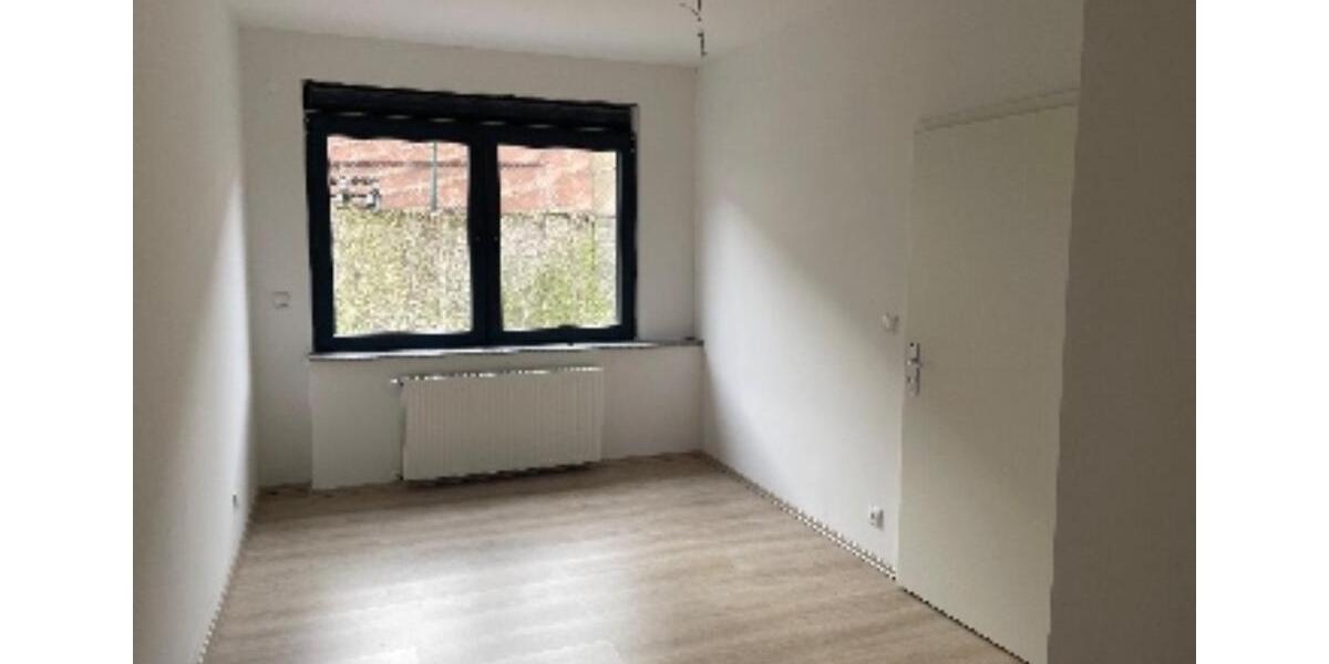 Erdgeschoßwohnung Duisburg Mittelmeiderich - 3 Zimmer, 80 m&sup2;, 720&euro; | Angebot:25568033
