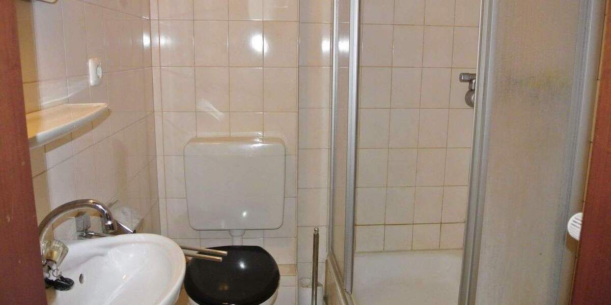 Etagenwohnung Mülheim an der Ruhr Mitte-Ost - 3 Zimmer, 98 m&sup2;, 650&euro; | Angebot:26276490