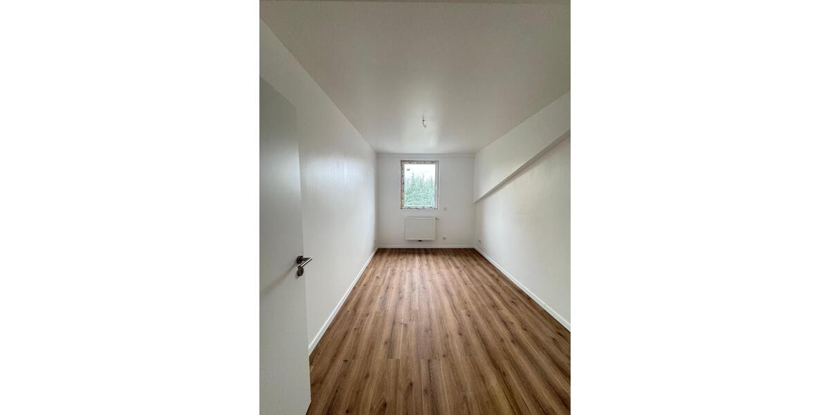 Etagenwohnung Bottrop Ebel - 3 Zimmer, 73 m&sup2;, 900&euro; | Angebot:25054995