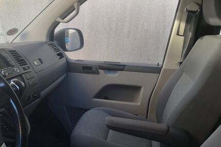 VW T5 Transporter 160.450 km 12.900 &euro; Düsseldorf 40627