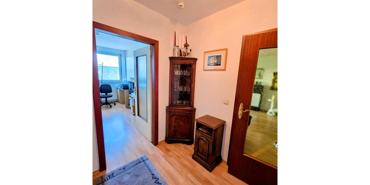 Etagenwohnung Ratingen Tiefenbroich - 2 Zimmer, 72 m&sup2;, 195.000&euro; | Angebot:24109076