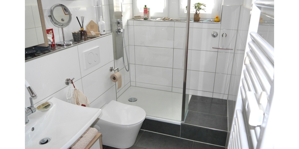 DU, 4.5 Zi. auf zwei Etagen, 2 Keller, eigener Garten - Etagenwohnung Duisburg Bissingheim Bissingheim | Angebot:27146915