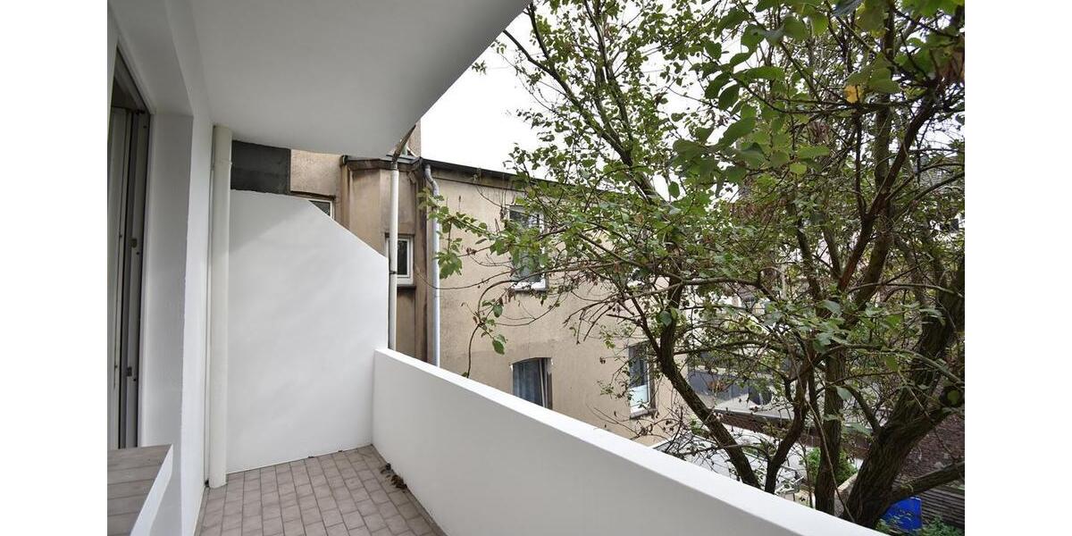 Saniert! Moderne 2-Zi-Whg mit Balkon am Beecker Marktplatz 2 zimmer