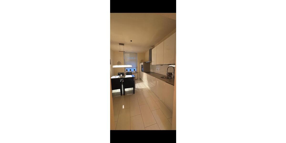 Erdgeschoßwohnung Essen Stadtbezirk VII - 2.5 Zimmer, 56 m&sup2;, 650&euro; | Angebot:26382972