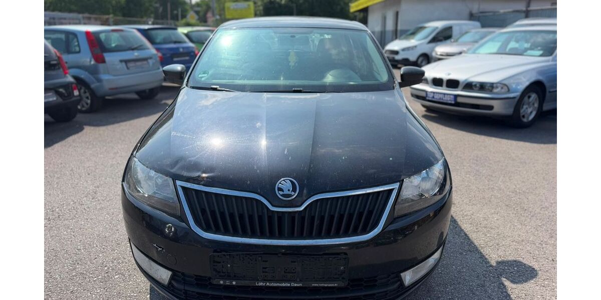Skoda Rapid 225.000 km 3.900 &euro; Bottrop 46238