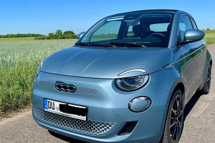 Fiat 500e 32.000 km 20.490 € Duisburg 47199