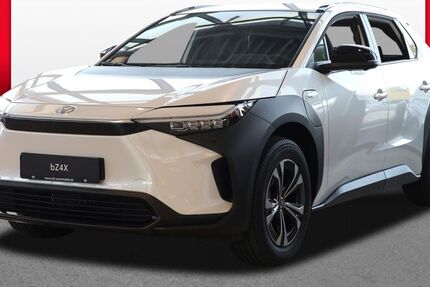 Toyota bZ4X 1.010 km 41.988 € Mülheim 45475