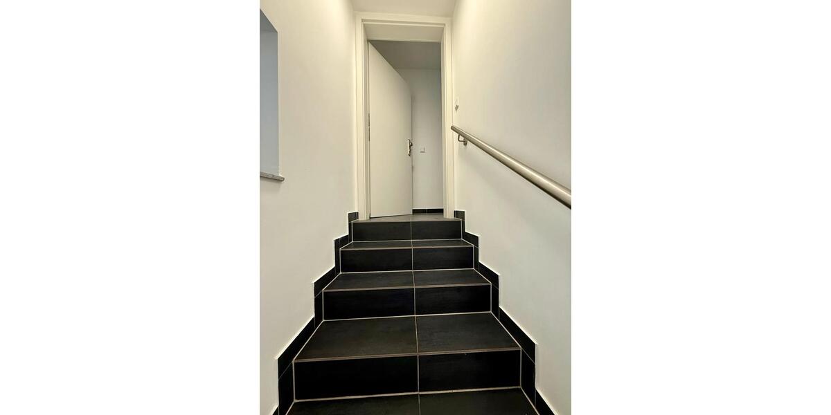 Maisonettenwohnung Moers - 4 Zimmer, 125 m&sup2;, 1.350&euro; | Angebot:25102167