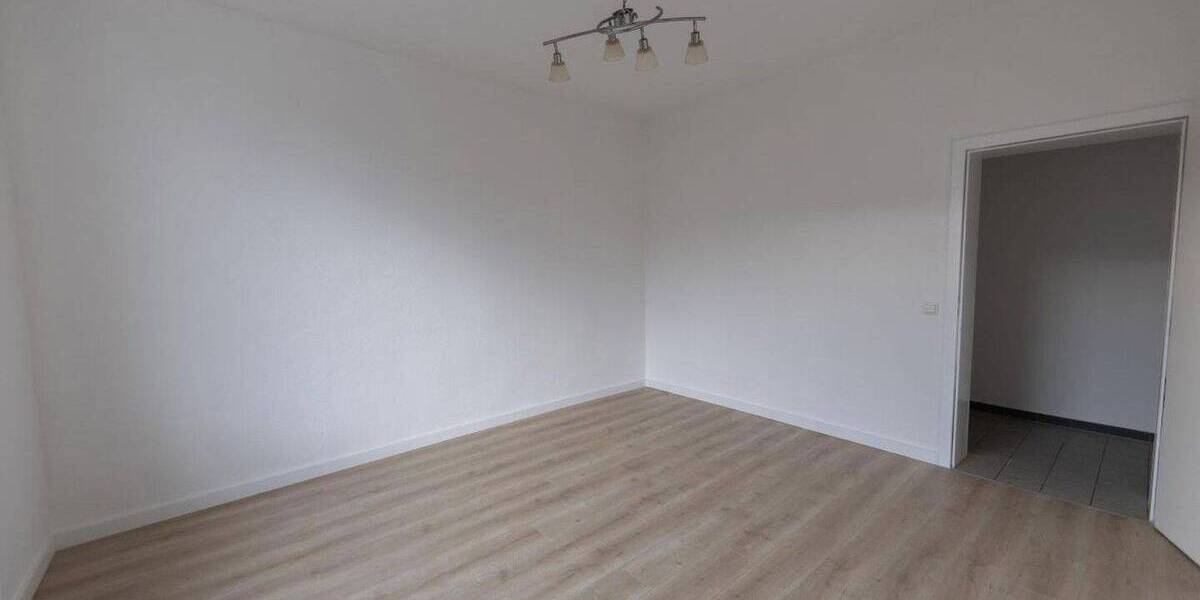 Renovierte, lichtdurchflutete 2-Zimmer-Wohnung in Meiderich - ruhig & zentral 2 zimmer